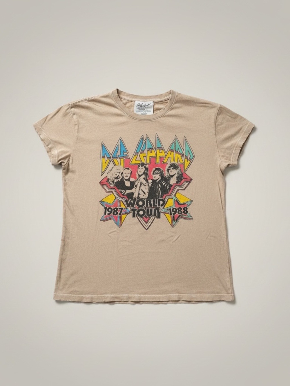 Junk Food Clothing Beige Def Leppard World Tour Graphic Tee - Retro Band Print